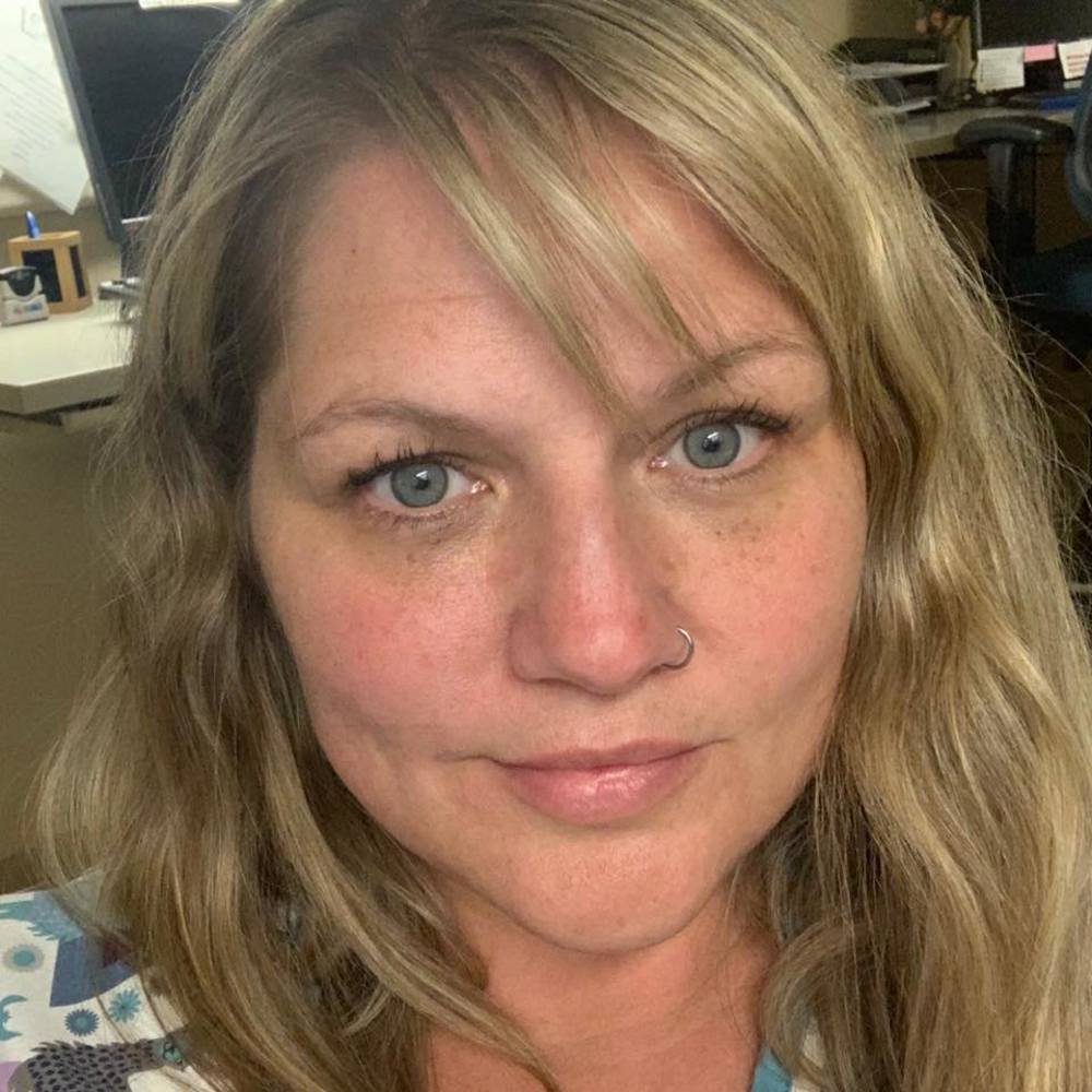 Meet your Posher, Karisa